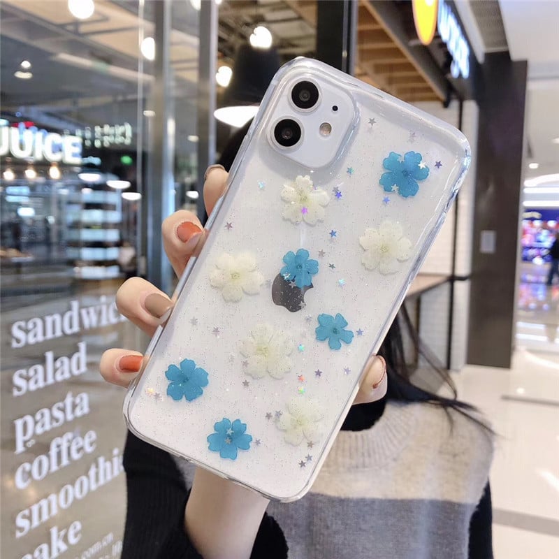 Funda para Móvil con Flores Eternas — Diseño Floral Elegante y Protección Premium